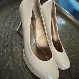 Elegant Cream High Heels